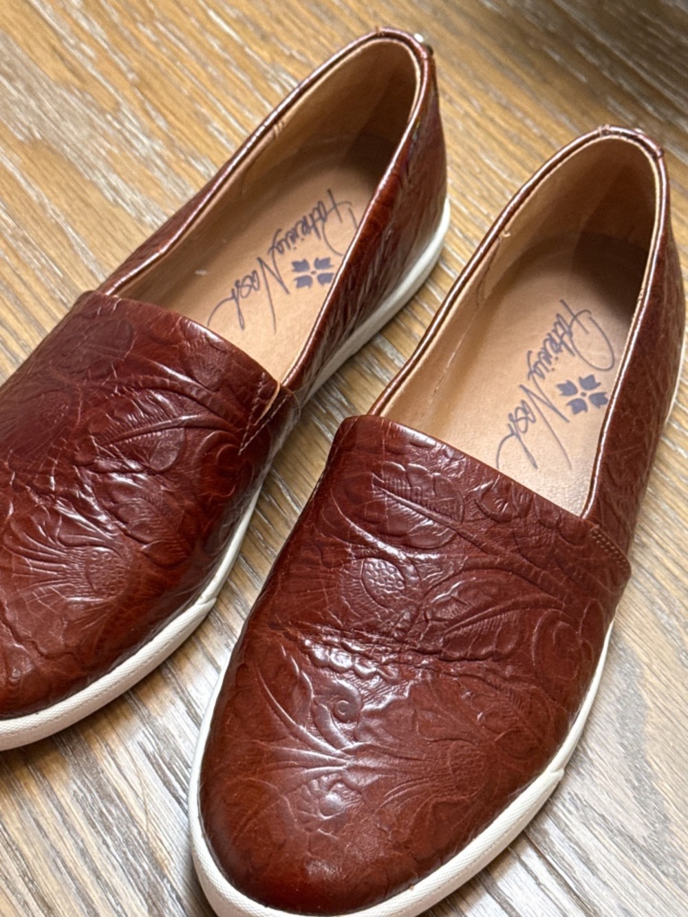 Patricia Nash Lola Sneaker Cognac - 8.5